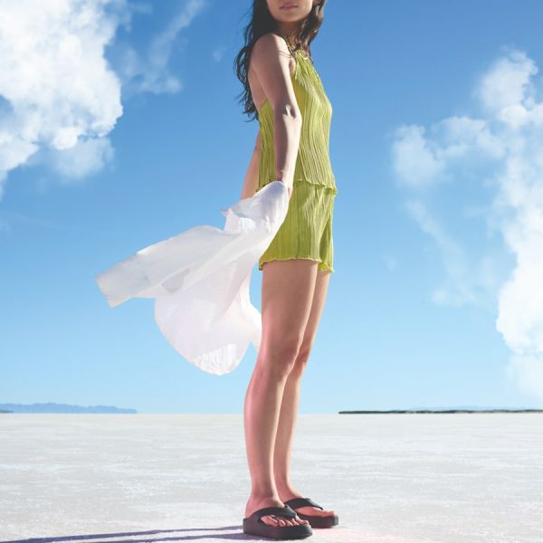 Getaway Platform Flip - Image 7