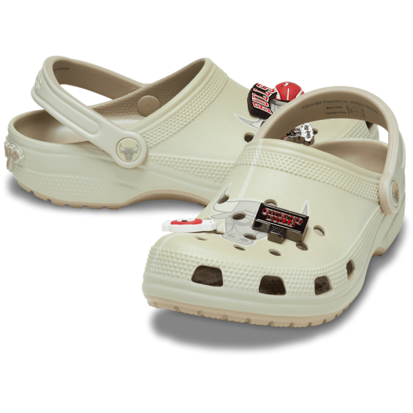 NBA Bulls Elevated Classic Clog - Image 2
